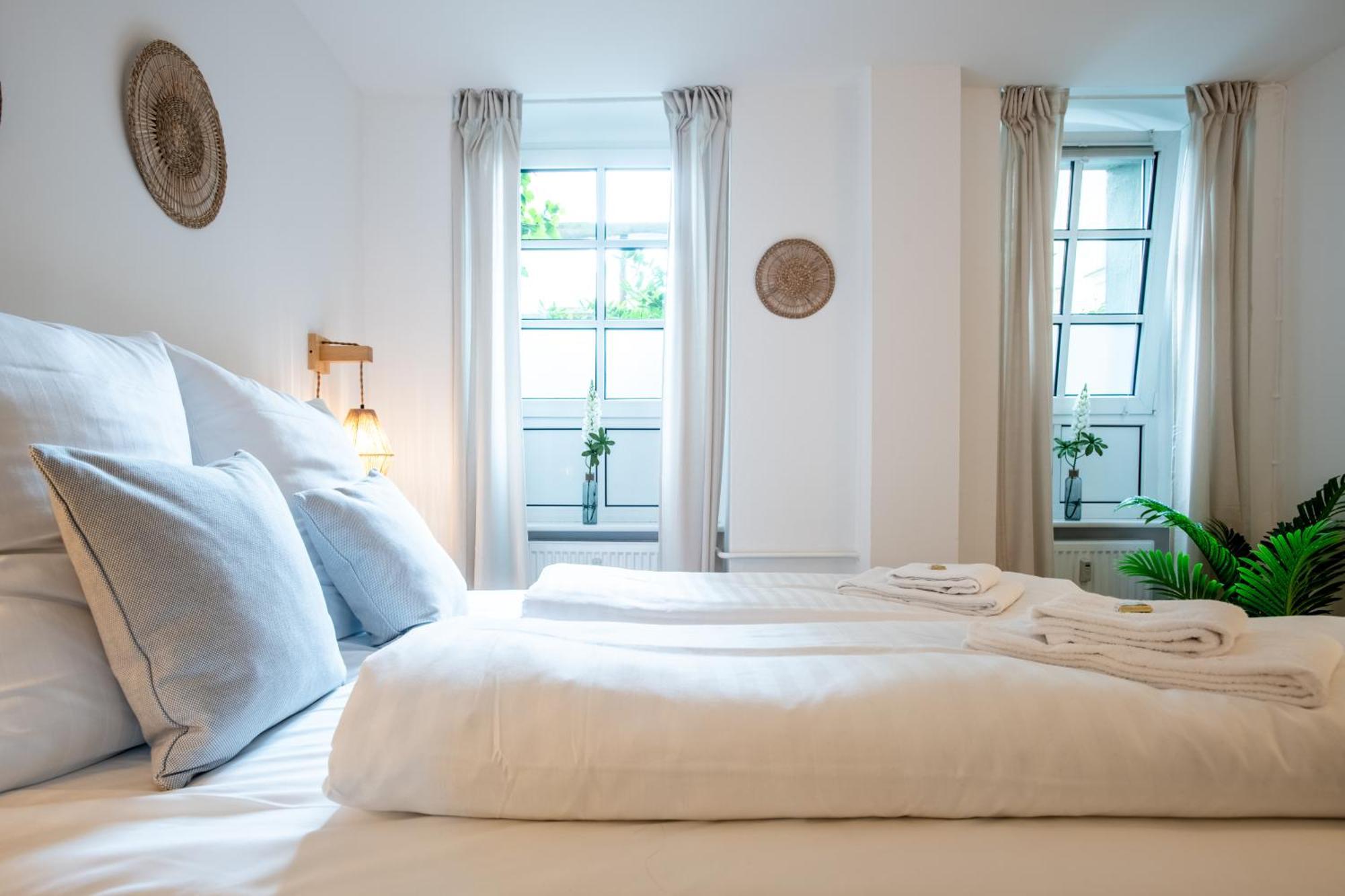Charmantes 2-Zimmer-Apartment Mit Vorgarten Berlin Eksteriør billede